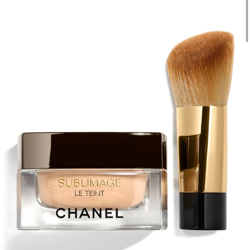 ✨SOLD✨ New Authentic Chanel Makeup Angle Brush for Sublimage Le Teint